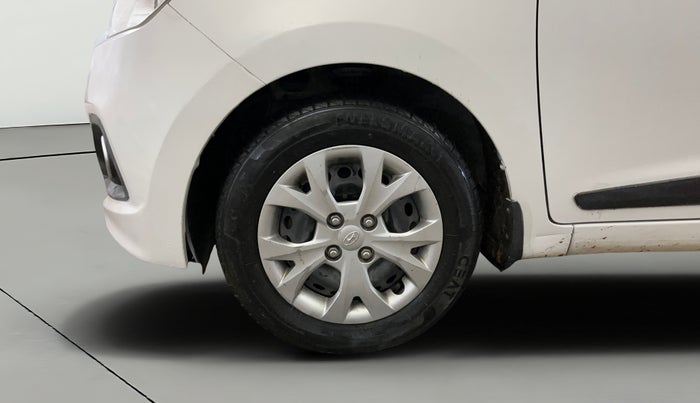 2014 Hyundai Grand i10 SPORTZ 1.2 KAPPA VTVT, Petrol, Manual, 60,821 km, Left Front Wheel