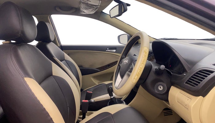 2012 Hyundai Verna FLUIDIC 1.6 VTVT EX, Petrol, Manual, 79,823 km, Right Side Front Door Cabin