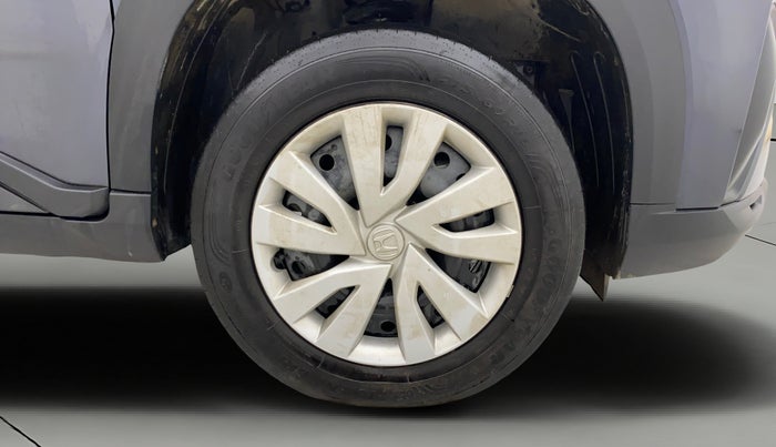 2024 Honda ELEVATE V MT, Petrol, Manual, 8,928 km, Right Front Wheel