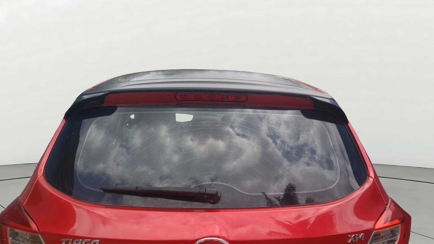 2018 Tata Tiago XZ PETROL, Petrol, Manual, 64,081 km, Rear Windshield