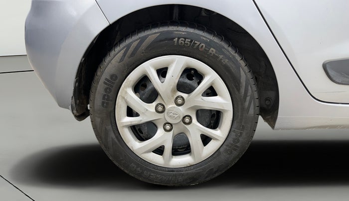 2019 Hyundai Grand i10 MAGNA 1.2 KAPPA VTVT, CNG, Manual, 51,029 km, Right Rear Wheel