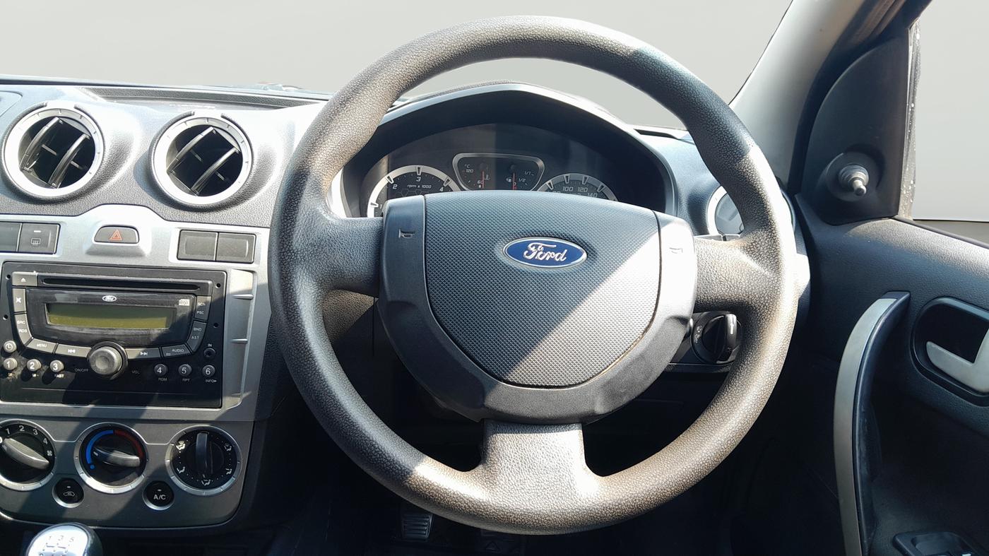 2013 Ford Classic CLXI 1.4 DIESEL, Diesel, Manual, 99,421 km, Steering Wheel Close Up