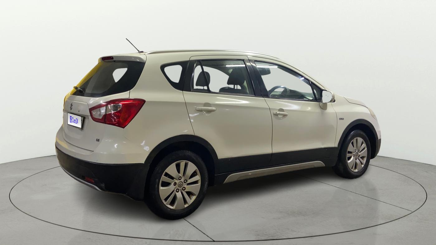 2015 Maruti S Cross ZETA 1.6, Diesel, Manual, 1,23,328 km, Right Back Diagonal