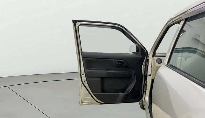 2020 Maruti New Wagon-R LXI CNG 1.0, CNG, Manual, 26,472 km, LHS Front Door