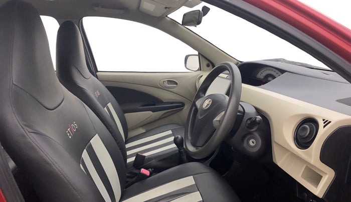 2012 Toyota Etios Liva G, Petrol, Manual, 96,531 km, Right Side Front Door Cabin