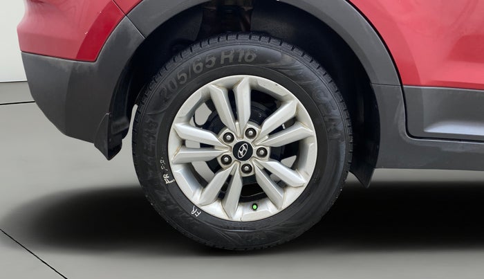 2017 Hyundai Creta SX PLUS 1.6 PETROL, Petrol, Manual, 97,987 km, Right Rear Wheel