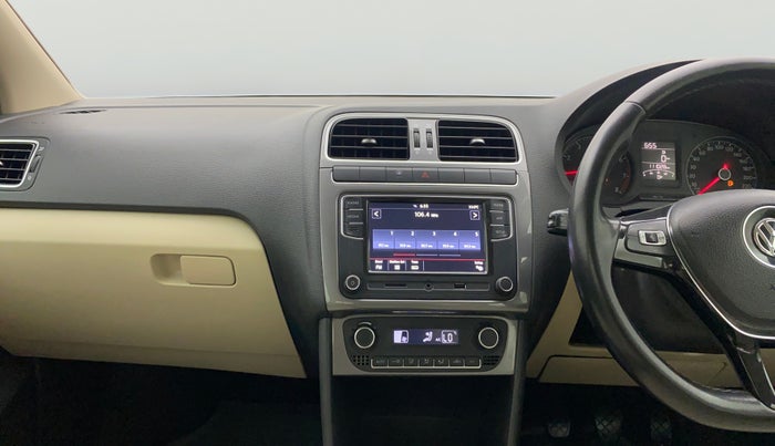 2020 Volkswagen Vento HIGHLINE 1.0L TSI, Petrol, Manual, 1,10,984 km, Air Conditioner