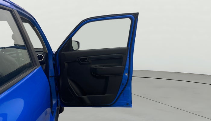 2023 Maruti S PRESSO VXI+, Petrol, Manual, 21,764 km, RHS Front Door