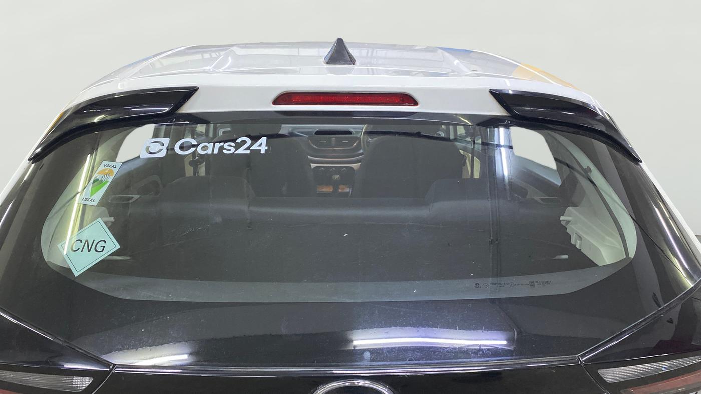 2023 Tata ALTROZ XE CNG, CNG, Manual, 65,622 km, Rear Windshield
