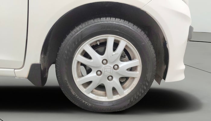 2014 Honda Brio VX AT, Petrol, Automatic, 53,387 km, Right Front Wheel