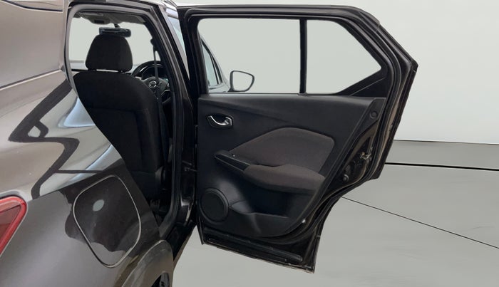 2020 Nissan Kicks XV TURBO 1.3 CVT, Petrol, Automatic, 37,215 km, RHS Rear Door