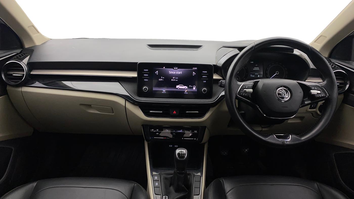 2023 Skoda SLAVIA Ambition 1.5L TSI, Petrol, Manual, 52,161 km, Dashboard