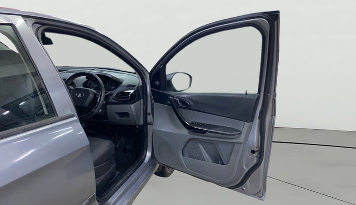 2018 Tata TIGOR XM PETROL, Petrol, Manual, 57,871 km, RHS Front Door