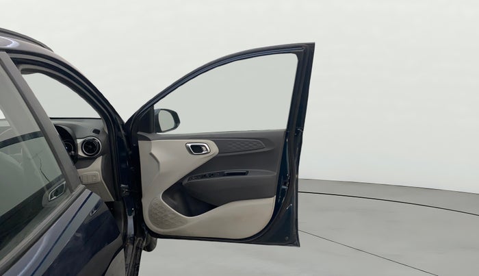 2020 Hyundai GRAND I10 NIOS SPORTZ AMT 1.2 KAPPA VTVT, Petrol, Automatic, 27,860 km, RHS Front Door