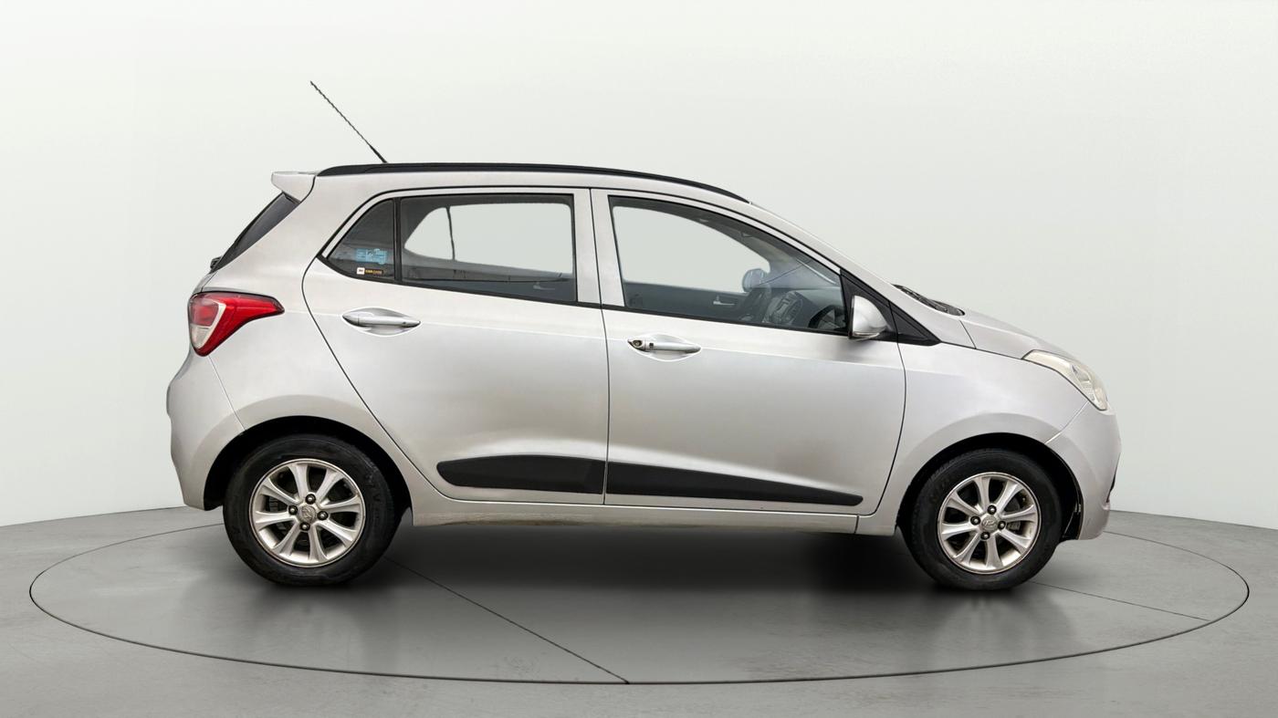 2015 Hyundai Grand i10 ASTA AT 1.2 KAPPA VTVT, Petrol, Automatic, 69,913 km, Right Side View