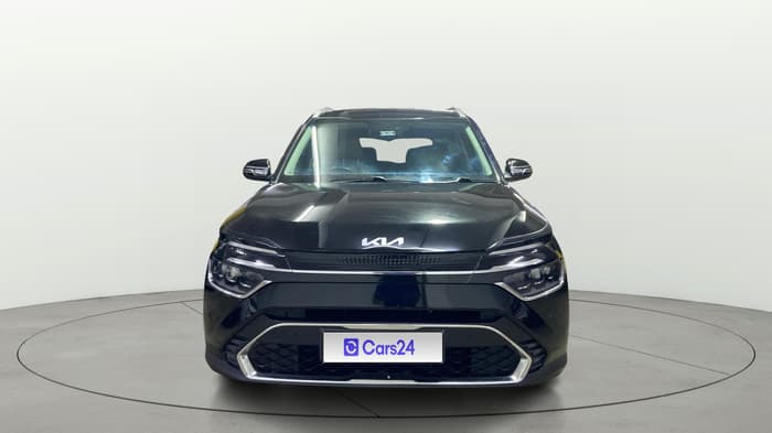 2022 KIA CARENS LUXURY PLUS 1.5 DIESEL AT 6 STR, Diesel, Automatic, 1,06,545 km, Front