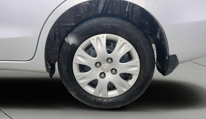 2015 Honda Amaze 1.2L I-VTEC S, Petrol, Manual, 68,769 km, Left Rear Wheel