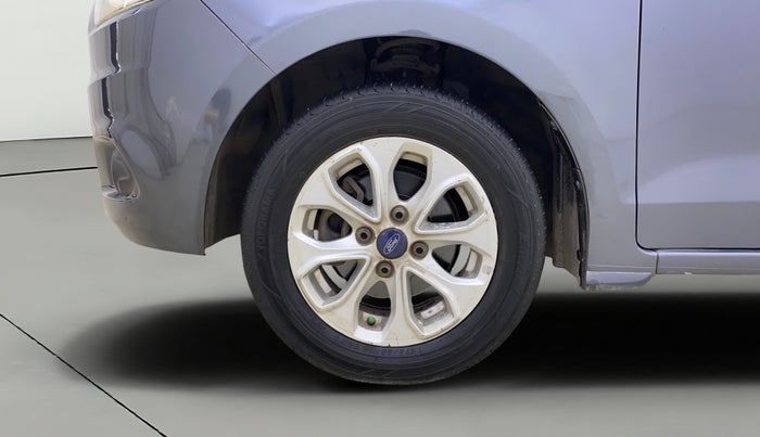 2017 Ford Figo Aspire TITANIUM1.5 DIESEL, Diesel, Manual, 1,11,625 km, Left Front Wheel