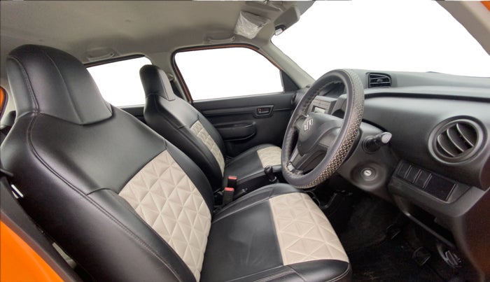 2019 Maruti S PRESSO VXI (O), Petrol, Manual, 27,079 km, Right Side Front Door Cabin