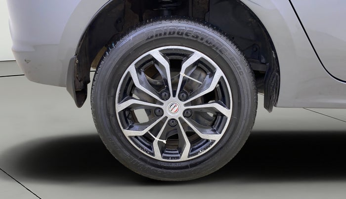 2022 Tata TIGOR XZ PLUS CNG, CNG, Manual, 24,039 km, Right Rear Wheel