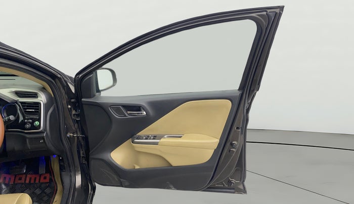 2016 Honda City 1.5L I-VTEC VX CVT, Petrol, Automatic, 1,03,927 km, RHS Front Door