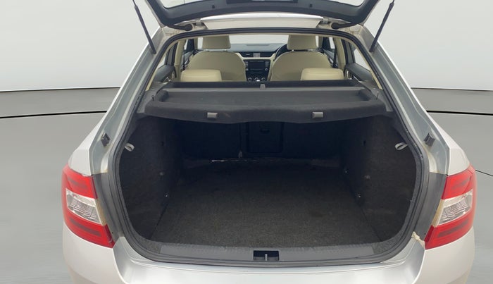 2015 Skoda Octavia ELEGANCE 1.8 TSI AT, Petrol, Automatic, 67,632 km, Boot Open Zoomed View