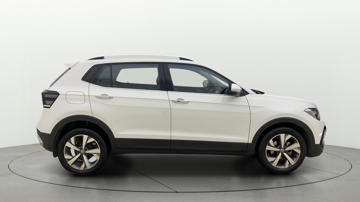 2025 Volkswagen TAIGUN TOPLINE 1.0 TSI AT, Petrol, Automatic, 5,120 km, Right Side View