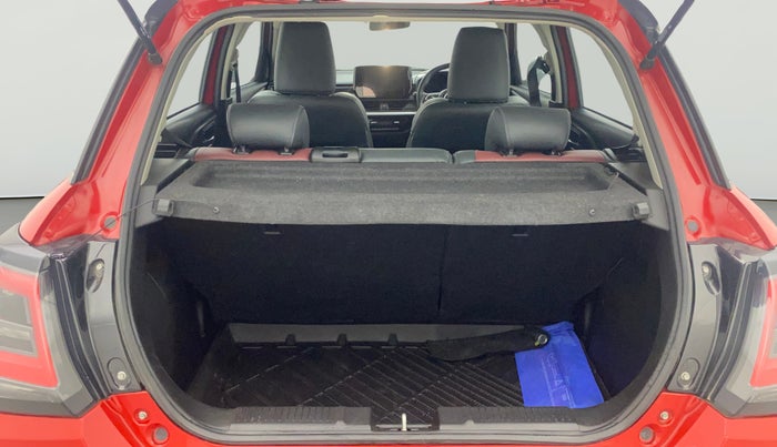 2025 Maruti Swift ZXi Plus Dual Tone AMT, Petrol, Automatic, 5,654 km, Boot Open Zoomed View