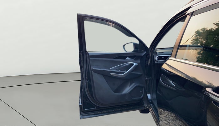 2021 MG HECTOR SMART HYBRID 1.5 PETROL, Petrol, Manual, 42,729 km, LHS Front Door