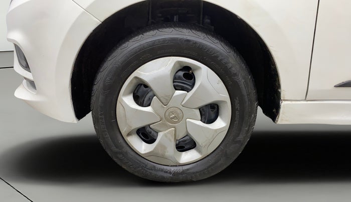 2022 Tata Tiago XT CNG, CNG, Manual, 36,805 km, Left Front Wheel