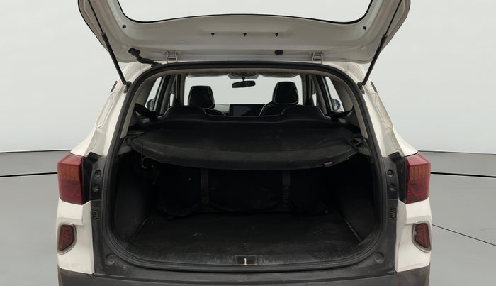 2021 KIA SELTOS HTE 1.5 PETROL, CNG, Manual, 60,780 km, Boot Open Zoomed View