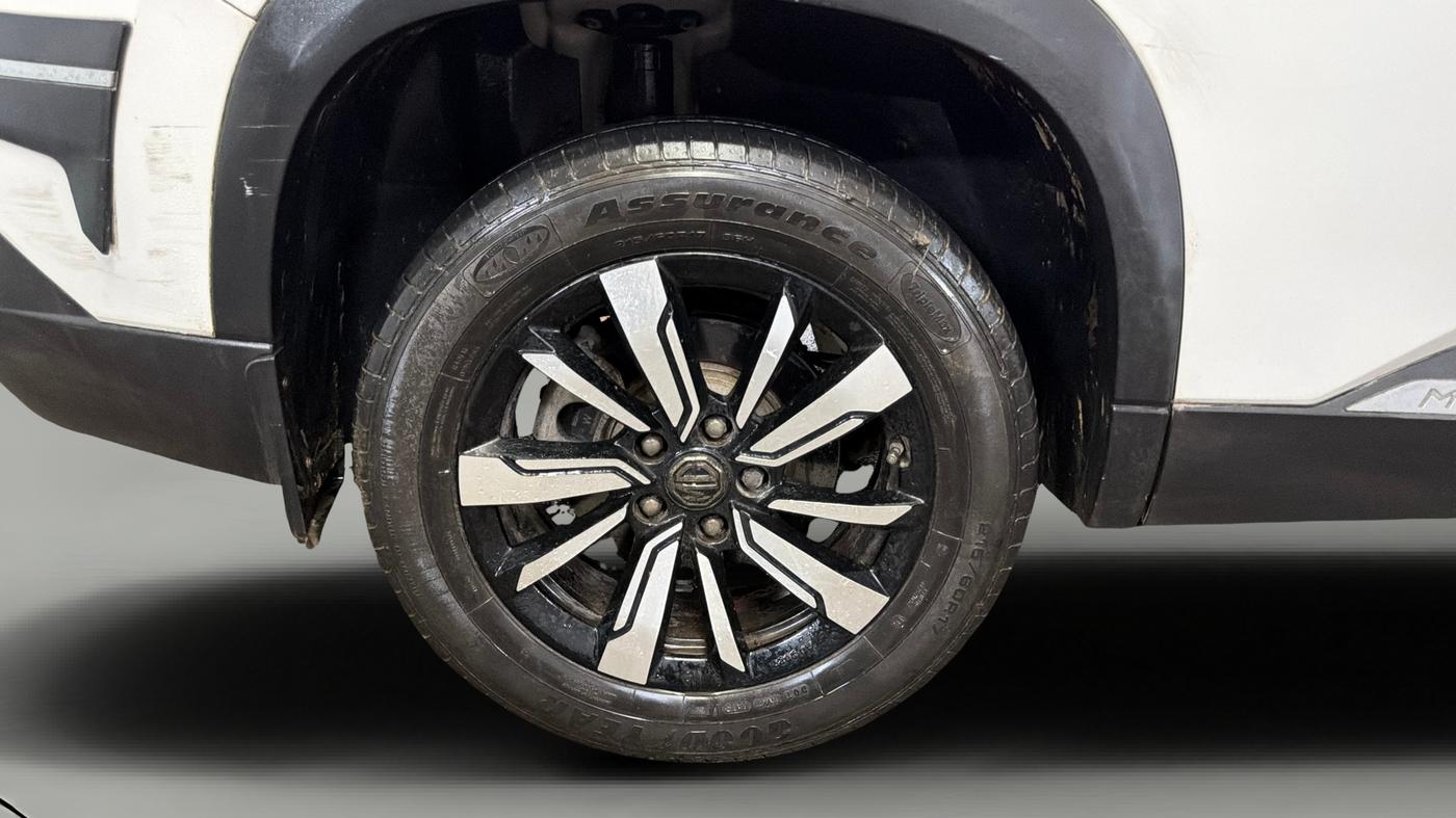2020 MG HECTOR SHARP 1.5 DCT PETROL, Petrol, Automatic, 30,959 km, Right Rear Wheel