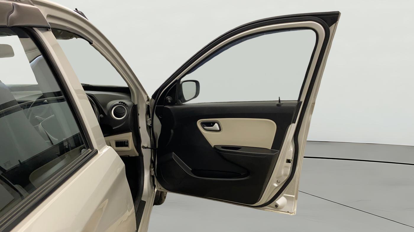 2023 Maruti Alto VXI PLUS, Petrol, Manual, 24,926 km, RHS Front Door