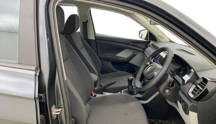 2022 Skoda KUSHAQ ACTIVE 1.0L TSI MT, Petrol, Manual, 41,024 km, Right Side Front Door Cabin