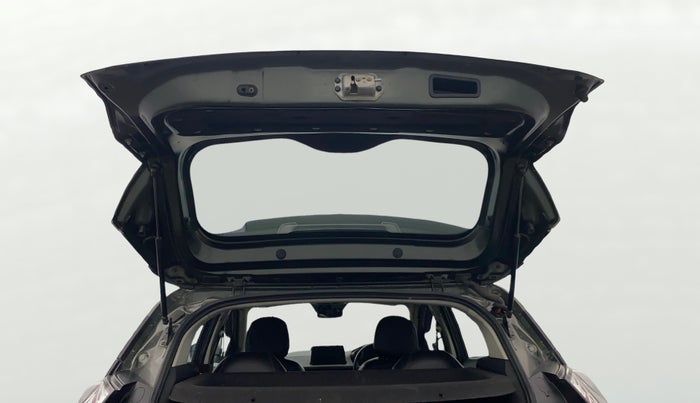 2021 Tata NEXON XMA SUNROOF PETROL, Petrol, Automatic, 93,789 km, Boot Door Open