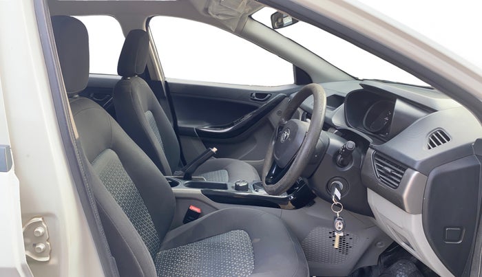 2019 Tata NEXON XMA DIESEL, Diesel, Automatic, 1,18,349 km, Right Side Front Door Cabin