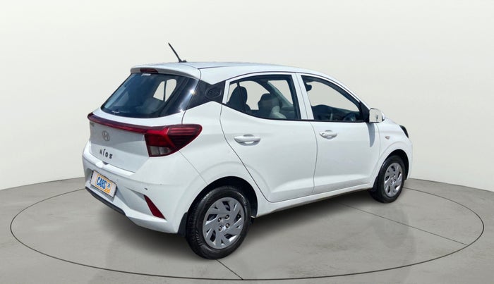 2023 Hyundai GRAND I10 NIOS MAGNA 1.2 KAPPA VTVT, Petrol, Manual, 10,528 km, Right Back Diagonal