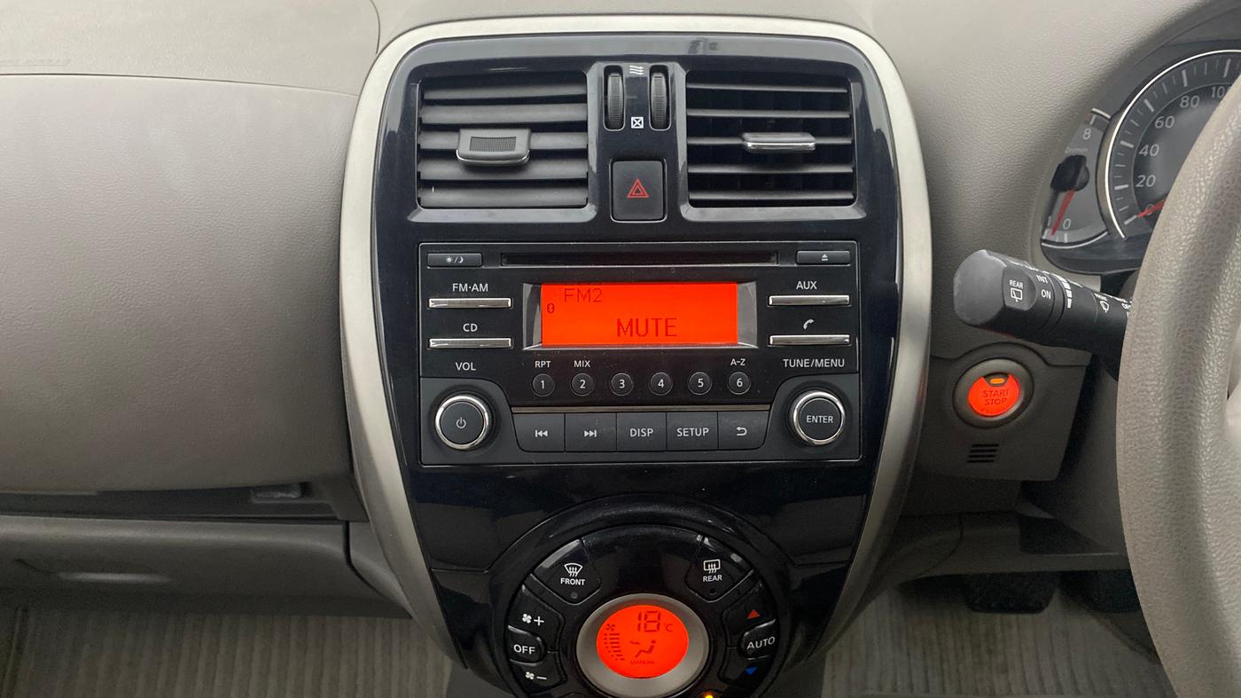 2014 Nissan Micra XV CVT, Petrol, Automatic, 67,138 km, Air Conditioner