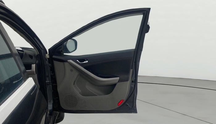 2018 Tata NEXON XZ PLUS PETROL, Petrol, Manual, 1,08,610 km, RHS Front Door