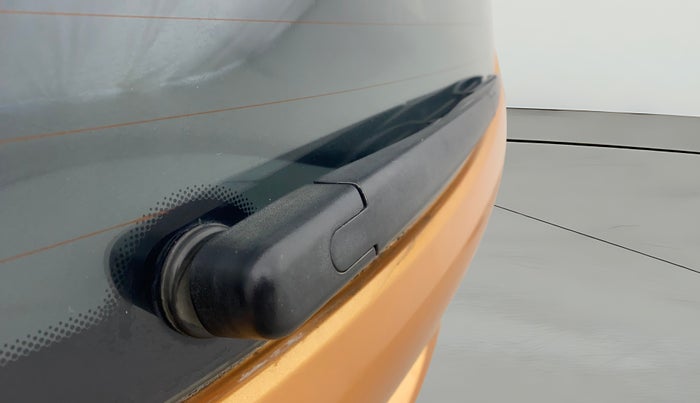 2016 Hyundai Grand i10 ASTA (O) 1.2 KAPPA VTVT, Petrol, Manual, 40,096 km, Rear Wiper