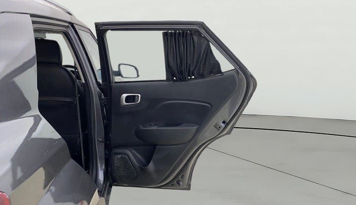 2021 Hyundai VENUE SX 1.5 CRDI, Diesel, Manual, 23,112 km, RHS Rear Door