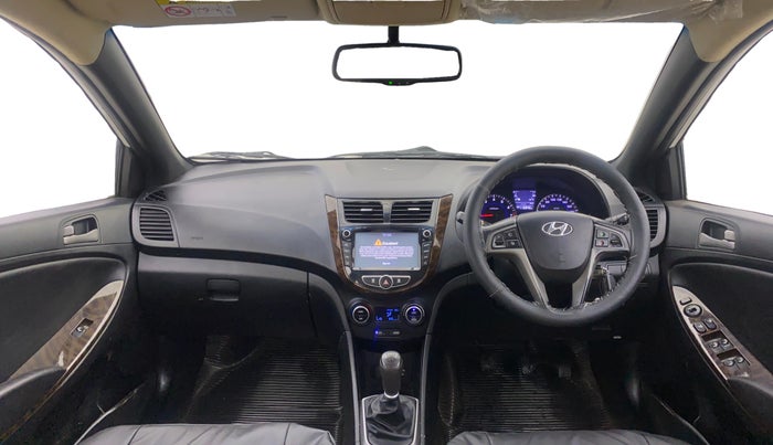 2016 Hyundai Verna 1.6 VTVT SX, Petrol, Manual, 1,13,295 km, Dashboard