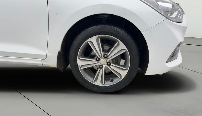 2019 Hyundai Verna 1.6 VTVT SX + AT, Petrol, Automatic, 51,901 km, Right Front Wheel