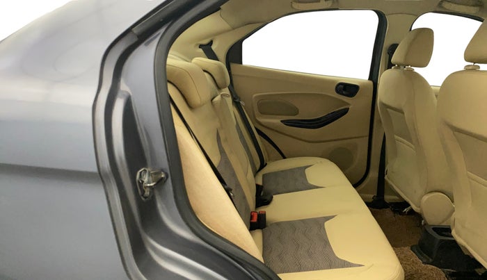 2017 Ford Figo Aspire TITANIUM1.5 DIESEL, Diesel, Manual, 1,12,622 km, Right Side Rear Door Cabin