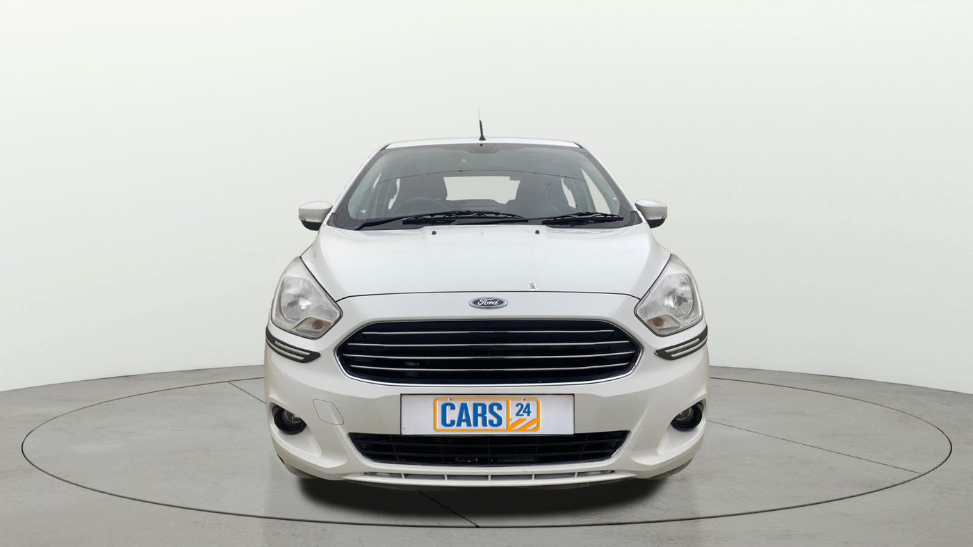 2015 Ford New Figo TITANIUM 1.2 PETROL MT, Petrol, Manual, 75,224 km, Front