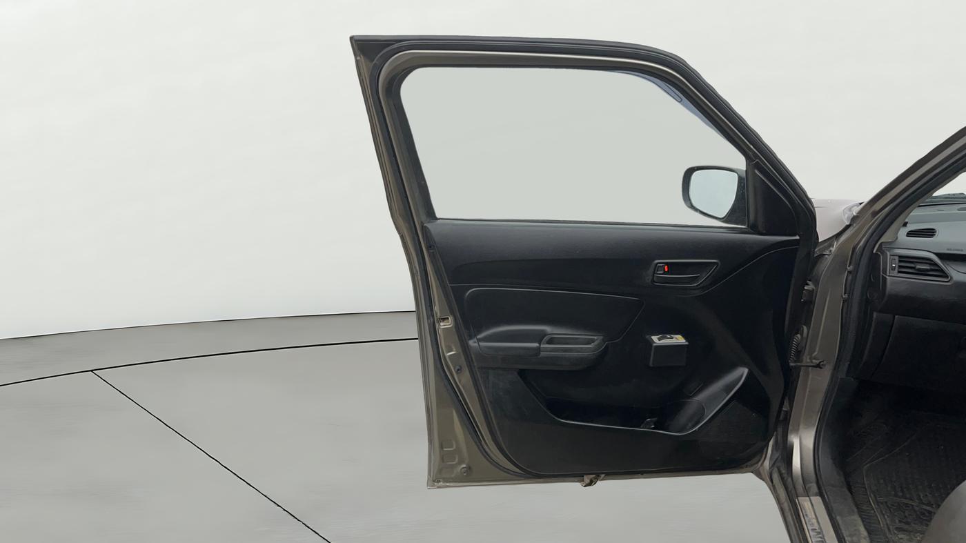 2020 Maruti Swift LXI, Petrol, Manual, 77,176 km, LHS Front Door