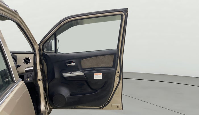 2014 Maruti Wagon R 1.0 LXI CNG, CNG, Manual, 90,831 km, RHS Front Door