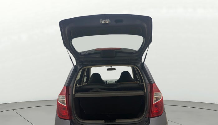 2015 Hyundai i10 SPORTZ 1.1, Petrol, Manual, 84,321 km, Boot Door Open