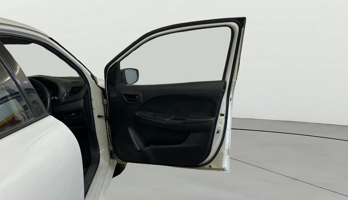 2016 Maruti Baleno SIGMA PETROL 1.2, CNG, Manual, 1,00,040 km, RHS Front Door