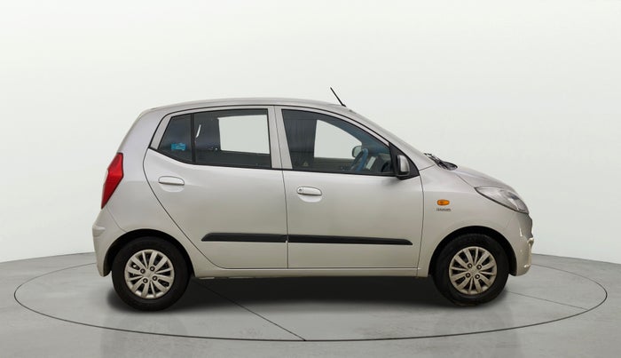 2015 Hyundai i10 SPORTZ 1.2, Petrol, Manual, 62,962 km, Right Side View